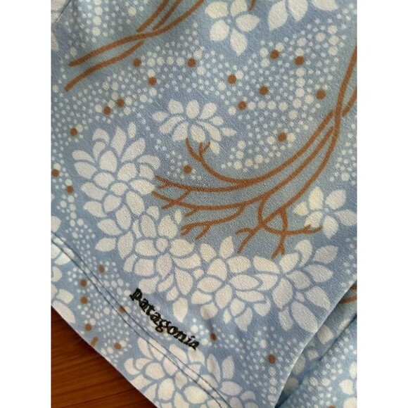 Patagonia Blue Light floral Jacket Women's Medium - Picture 3 of 5